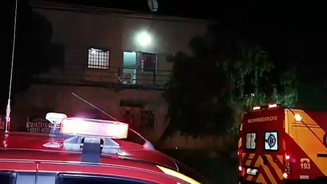 Mulher fica em estado grave ao levar várias facadas do companheiro, no Bairro Universitário