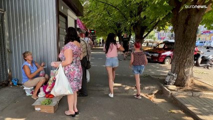 Ucraina: vittime nella zona di Donetsk, timori per Zaporizhzhia. Zelensky: "No ai viaggi dei russi""