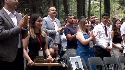 Kılıçdaroğlu, Gençlerle Buluştu...: "Şair Diyor ya 'İnsan Hayal Ettiği Müddetçe Yaşar', Sizin Hallerinizi Çaldılar; Çalınan Hayalleri İade Edeceğiz"