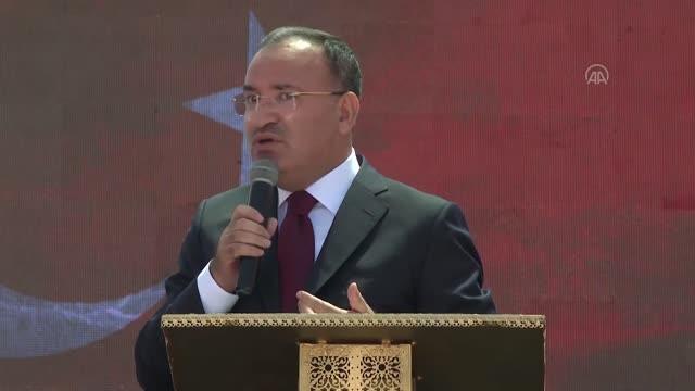 Bakan Bozdağ: Umudu ayakta tutan, 20 yıldır diri tutan Ak Parti ve Cumhur İttifakı'dır