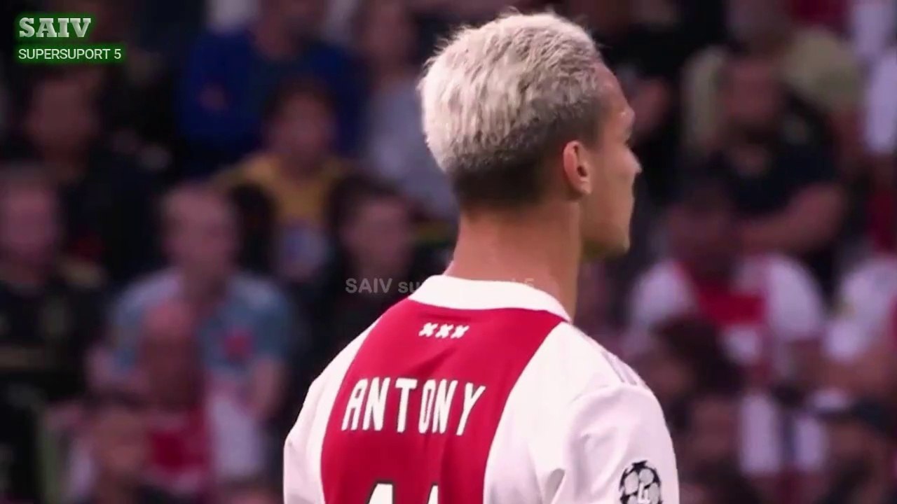 Antony 2022  Best Dribbling Skills & Goals Welcome to Manchester United #1