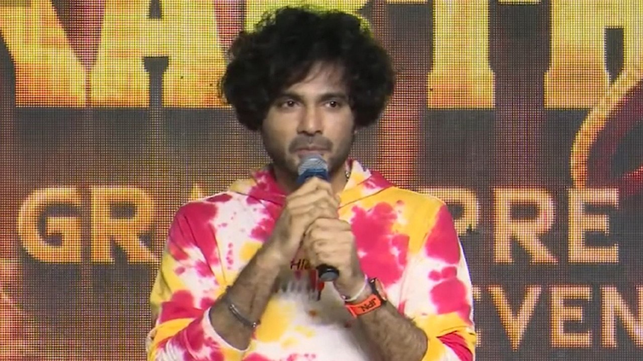 అదరగొట్టిన DJ Tillu,ఆ పాట లేకపోతే అన్నం తినట్లేదు *PreReleaseEvent | Telugu Filmibeat