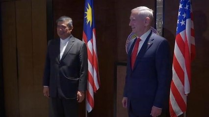 Mattis meets Malaysian defence minister in Singapore