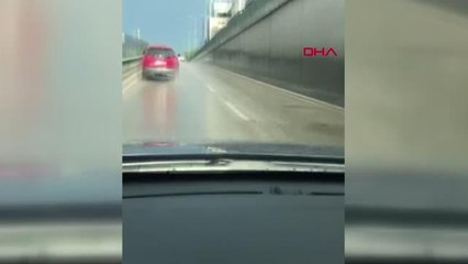 Bursa haber: BURSA'DA SAĞANAK, GÜNLÜK YAŞAMI OLUMSUZ ETKİLEDİ