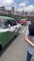 Desfile de autos antiguos: Multitudes en las calles para acompañar esta tradición-3