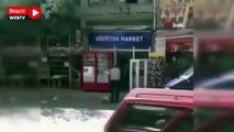 Ankara’da 4 kişi ellerinde satır ve sopalarla market bastı