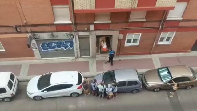 Aparecen muertos tres miembros de una misma familia en el incendio de dos viviendas en Valladolid