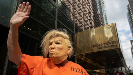 دونالد ترامب.. سجلٌ من انتهاك السرية في مسيرته السياسية