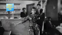 Haseena Dilruba, Zara Samnay Aa, Mujhay Tu Na Sata - Ahmad Rushd , Film Neyi Laila Neya Majnu. (1969)