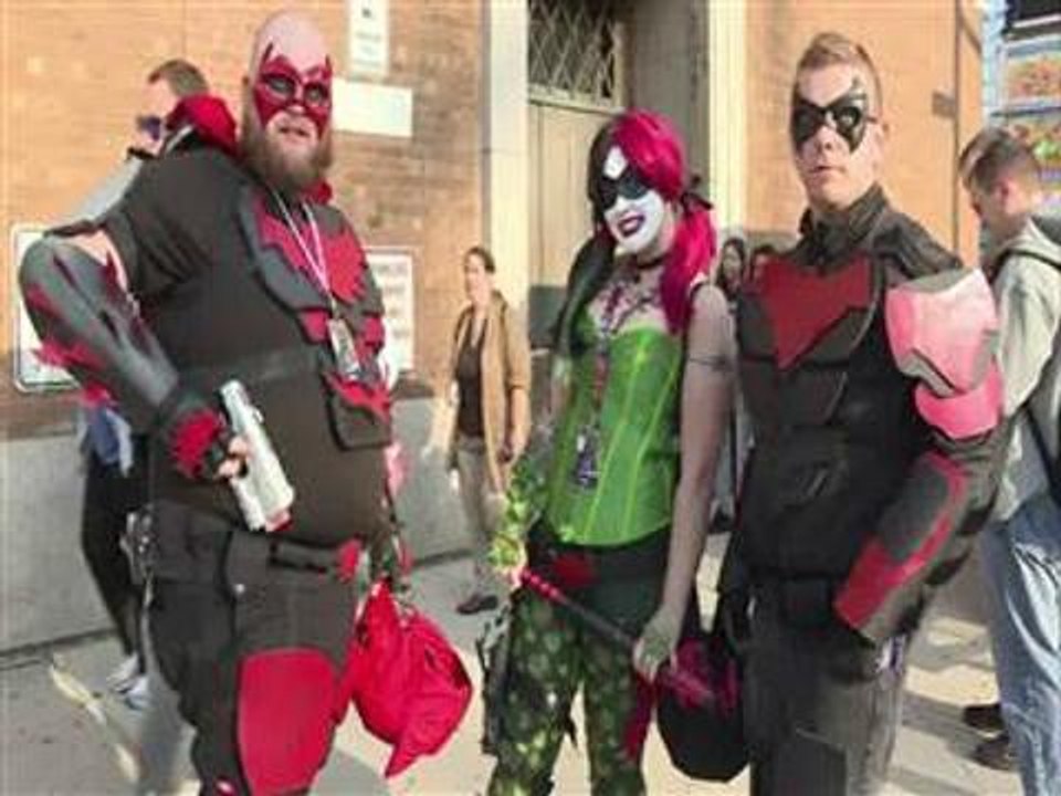 Comic-Con New York brings out 'cosplay' costume...