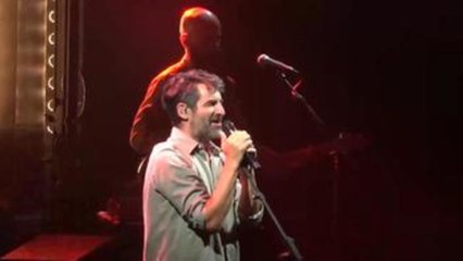 Joan Dausà se gana el público de Cap Roig con su simpatía y su talento