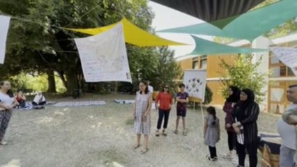 Las mujeres afganas piden no ser "borradas de la sociedad"