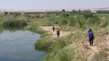 Malatya haberleri... Serinlemek için Fırat Nehri'ne giren 2 genç kayboldu