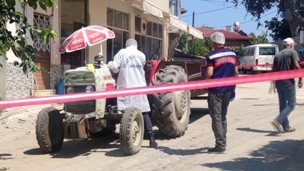 Dedesinin kullandığı traktörün altında kalan 7 yaşındaki çocuk öldü