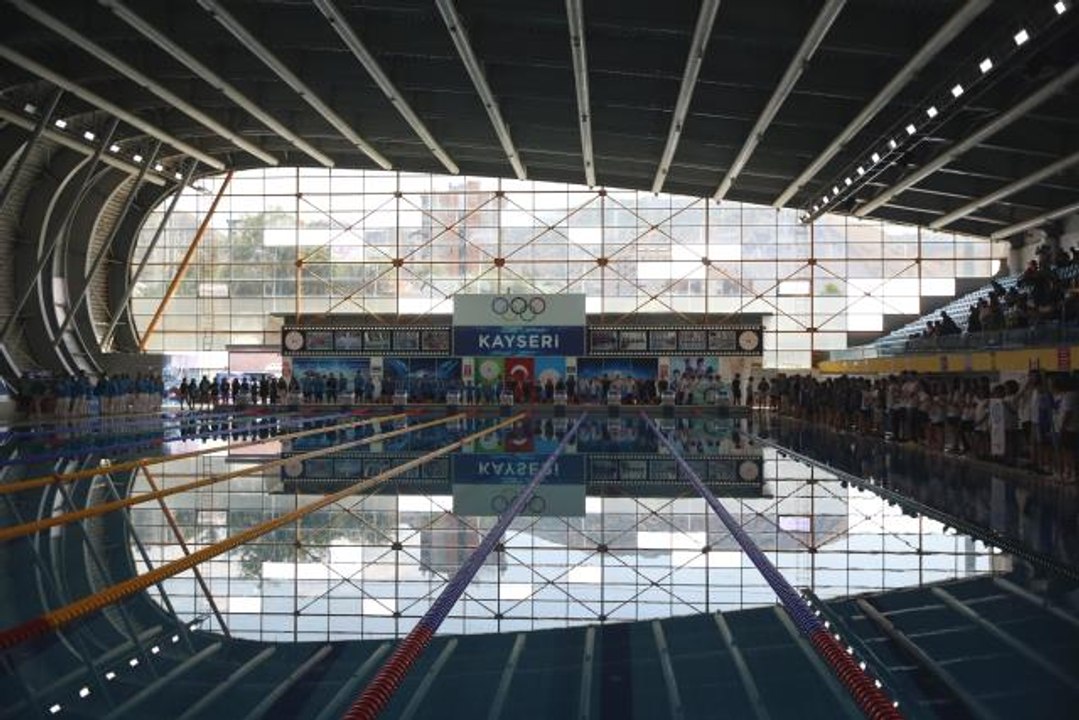 Paletli Yüzme Kulüplerarası Türkiye Şampiyonası tamamlandı