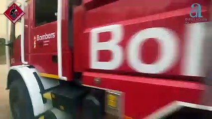 Instantes captados por el Consorcio Provincial de Bomberos de Alicante sobre las tareas de extinción.