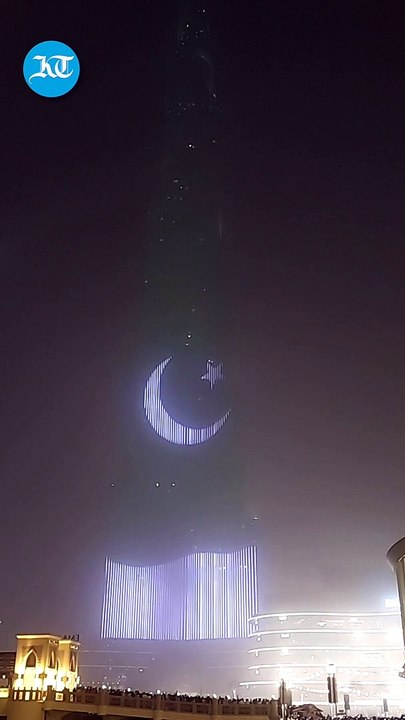 Burj Khalifa - Pakistan Independence Day