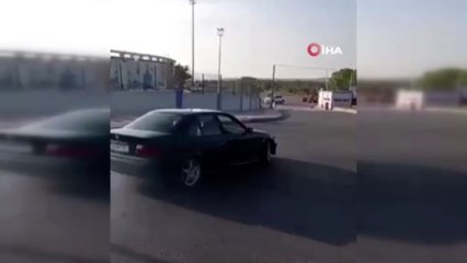 Trafiği durdurup damadın etrafında drift yaptılar