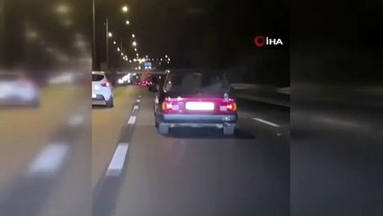 Bursa’da  tek ayağıyla araba süren kişiye ceza yağdı