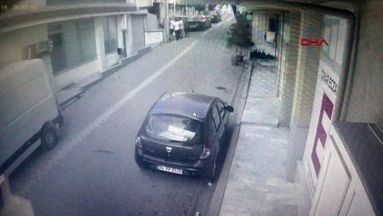 Kiraya zam isteyen ev sahibinin oğullarını pompalı tüfekle vurdu