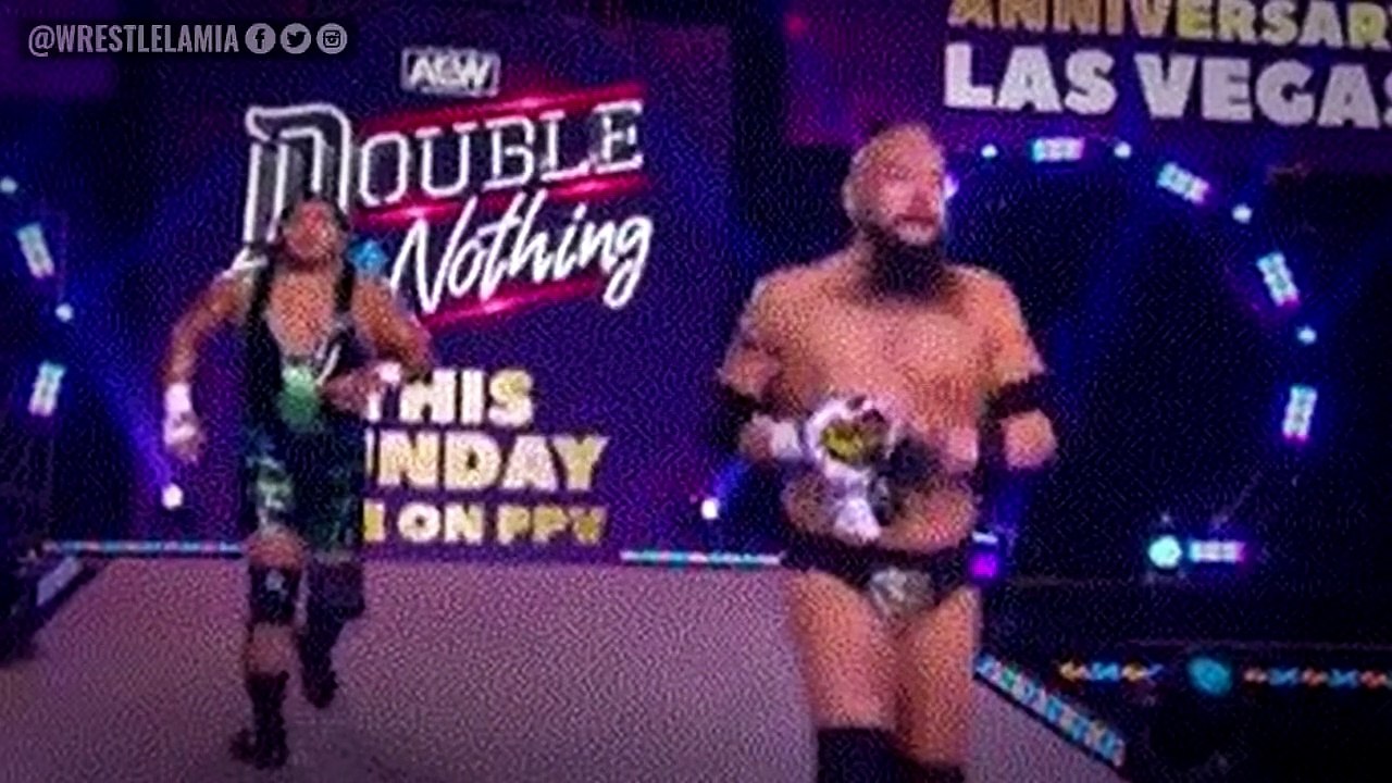 Brock Lesnar Called Out by Ex WWE Champ...Bad News Nikkita Lyons...CM Punk Heat...Wrestling News