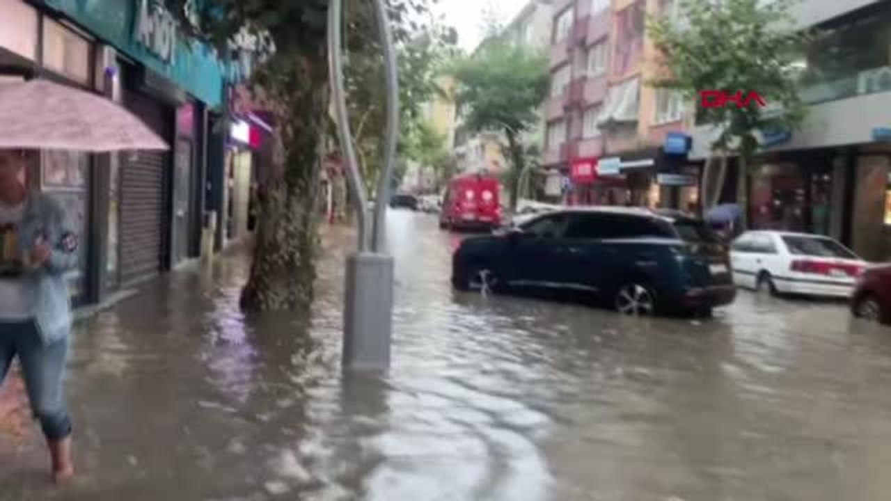 Yalova gündem haberleri | YALOVA'DA SAĞANAK SU BASKINLARINA YOL AÇTI; METREKAREYE 48 KİLO YAĞMUR DÜŞTÜ