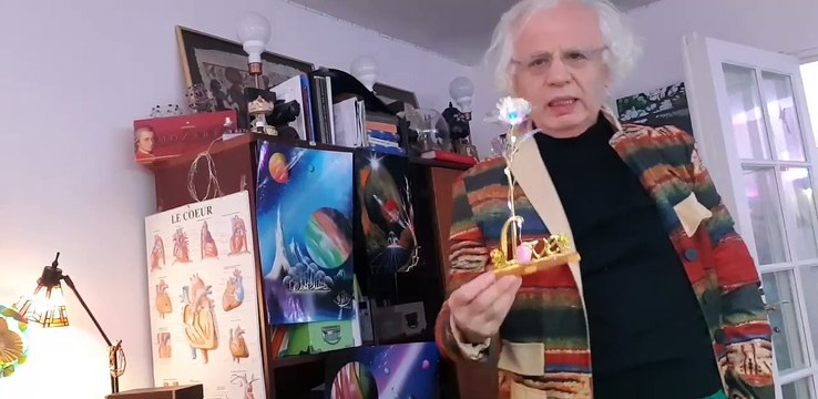 574 CAS DE 4 FEMMES SPIRITUELLE FATIGUEES HYPERTENDUES MENOPAUSEES EFFET DU CORPS ASTRAL