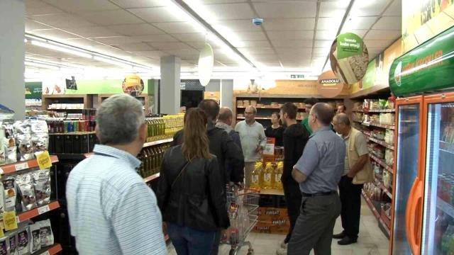 Balıkesir haber: Balıkesir'de Tarım Kredi Kooperatif marketlerine vatandaşlardan yoğun ilgi