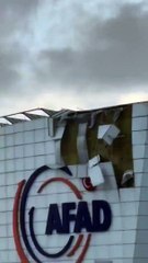 Ankara'yı fırtına ve sağanak vurdu