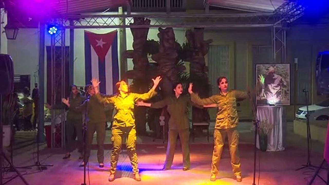 Asociacion Cultural Yoruba en Holguín llama a Fidel Castro su Olofi que "dirige la tierra”