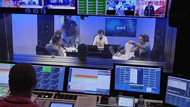 Salman Rushdie : après l'attaque, les ventes du roman «Les Versets sataniques» s'envolent