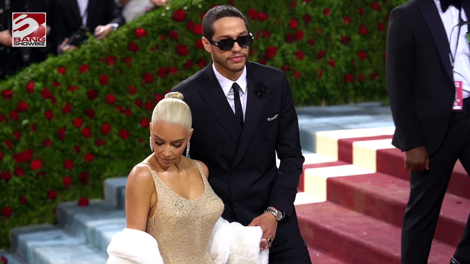 ⁣Pete Davidson Hardly On The Kardashians