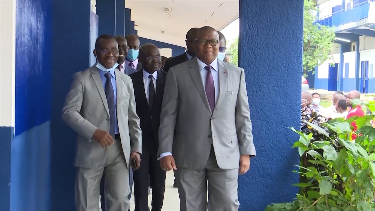 le Ministre de l'économie lance les épreuves écrites du concours d'entrée à l'Esatic