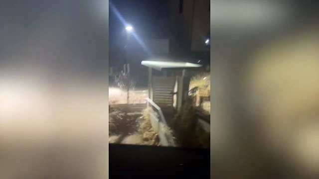 La furia dell'acqua in via delle Quercioline