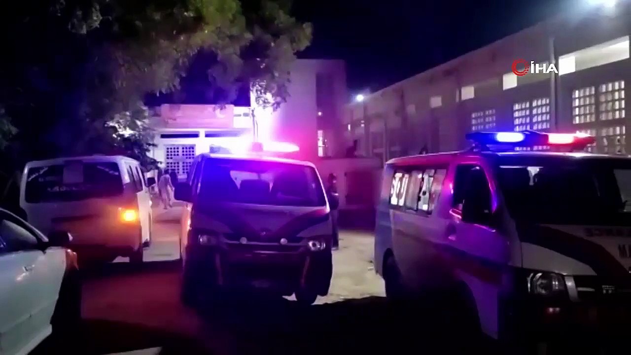 Katliam gibi kazada ağır bilanço! Petrol tankeriyle yolcu otobüsü çarpıştı, çok sayıda ölü var