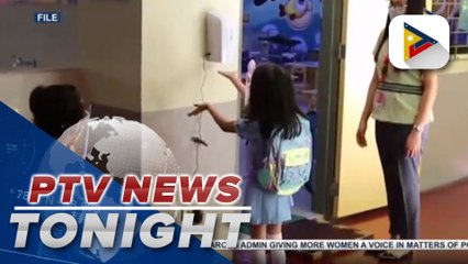 Parents weigh options between “brown bagging” or giving their kids lunch money ahead of school opening