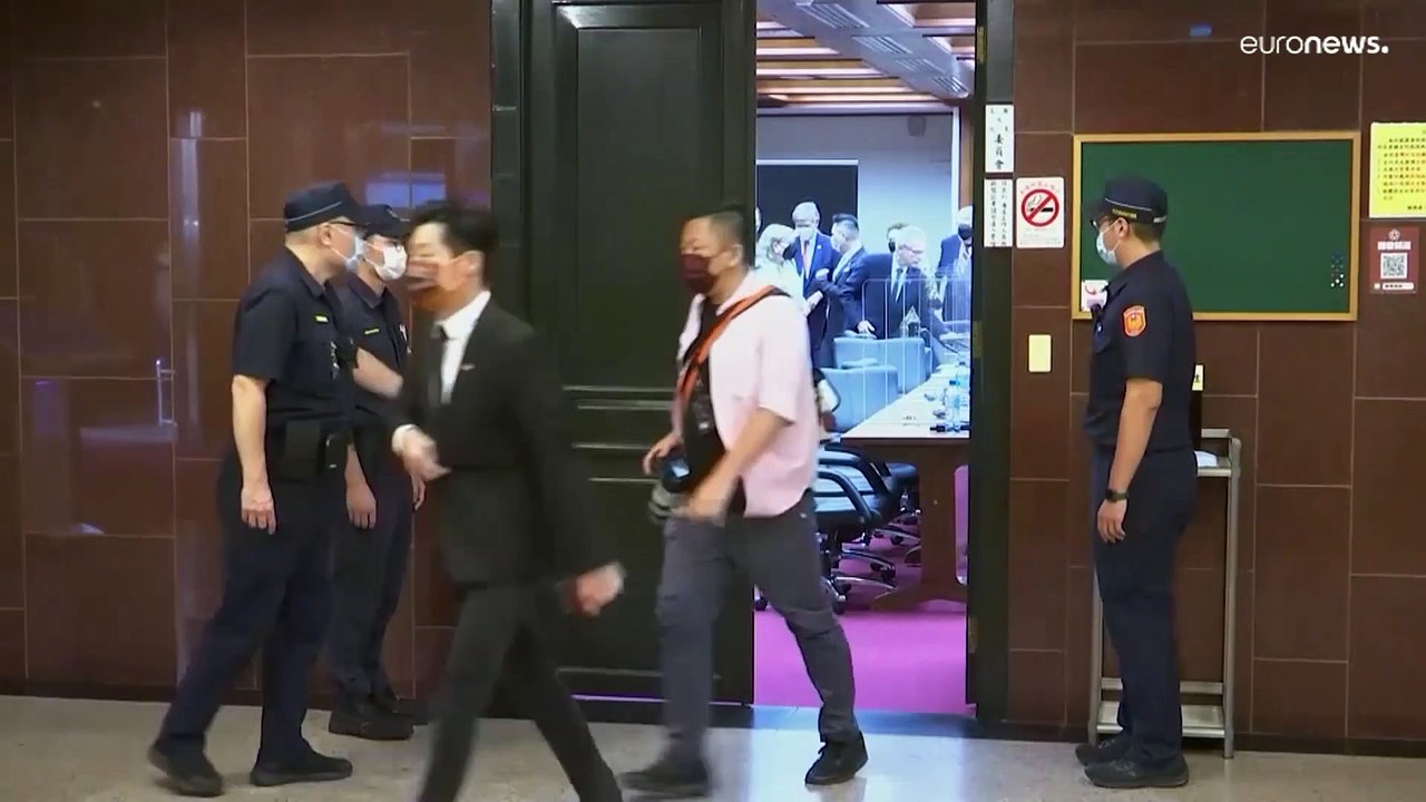 Harsche Putin-Kritik: 'USA machen ukrainisches Volk zu Kanonenfutter'