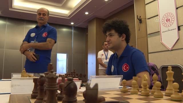 Türkiye İş Bankası Satranç Süper Ligi, başladı