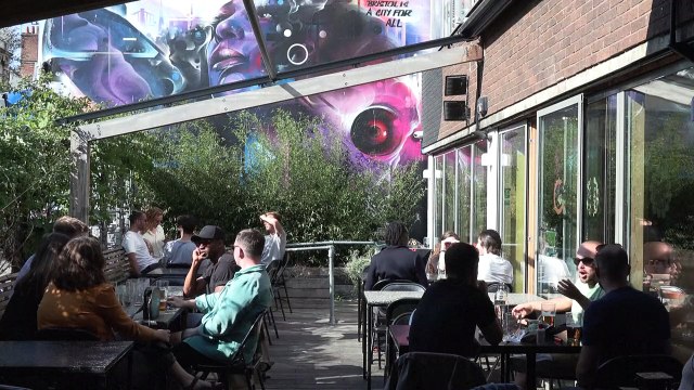 مطعم إنكليزي بذكر في قائمته المكافئ الكربوني لكل طبق ليدرك زبائنه أن لكل لقمة...بصمة