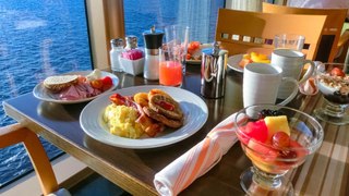 Foods You Should Avoid on a Cruise — and What to Eat Instead