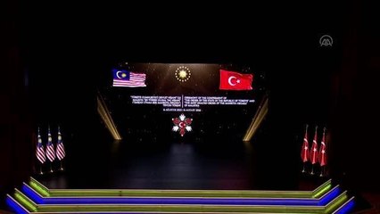 Cumhurbaşkanı Erdoğan, Malezya Kralı Sultan Abdullah Şah'a 'devlet nişanı' tevcih etti