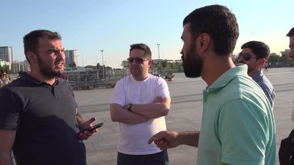 Türkmenistanlı gruptan, Başkonsolosluk önünde darbedildikleri iddiasıyla suç duyurusu