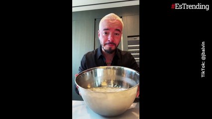La divertida reacción de Laura Bozzo al intentar seguir rutina de belleza de J Balvin