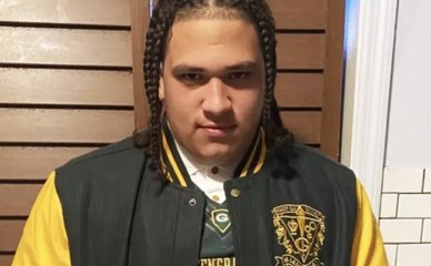 High School Football Player Dies in Dad's Arms After NFL Star's Brother Allegedly Shoots Him