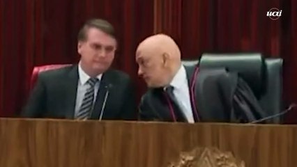Bolsonaro e Moraes têm 'conversa ao pé do ouvido' no TSE