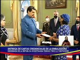 Embajadora designada de la República de Botsuana entrega Cartas Credenciales ante el Pdte. Maduro