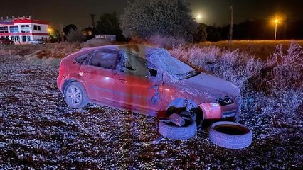 Son dakika haberi: KONTROLDEN ÇIKAN OTOMOBİL TAKLA ATTI: 3 YARALI