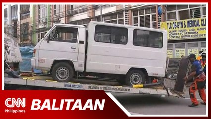 Mga sagabal sa daan at bangketa inalis ng MMDA