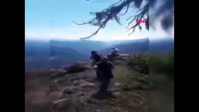 Uçurumdan düşen kayınvalidesini saniye saniye görüntüledi