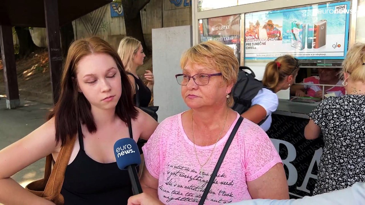 Поставки оружия Украине поддерживает половина с...